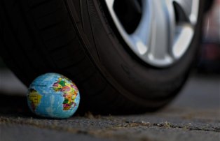COUNTEMISSIONSEU : DE NOUVELLES REGLES EUROPEENNES APPLICABLES A PARTIR DE 2030 POUR LE CALCUL DES EMISSIONS GENEREES PAR LES SERVICES DE TRANSPORT